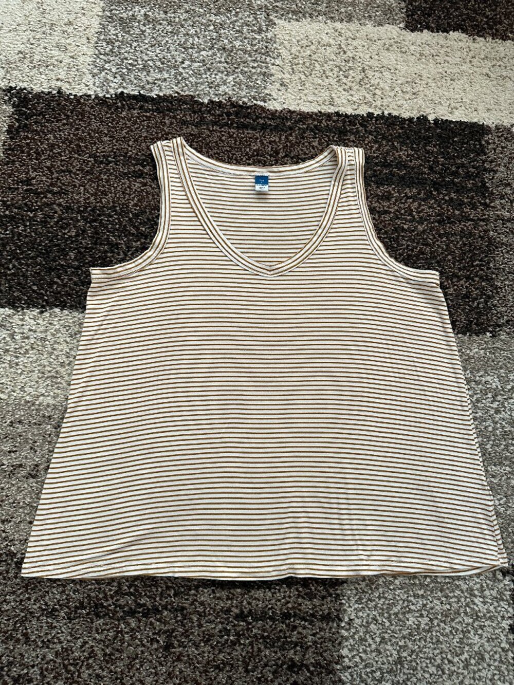 OLD NAVY (L) Tan White Ivory Luxe V-Neck Striped Swing Tank Top Camel Mustard